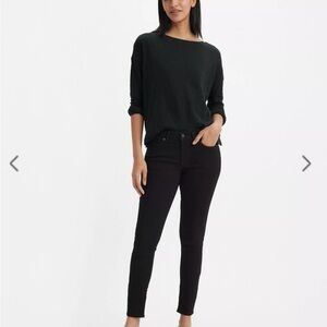 LEVI Women's Black Jeans